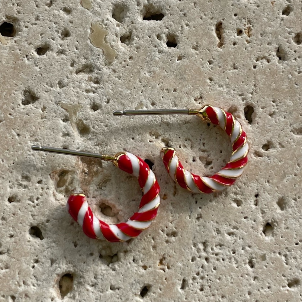 Candy Cane🎄Red and White Striped Earrings
